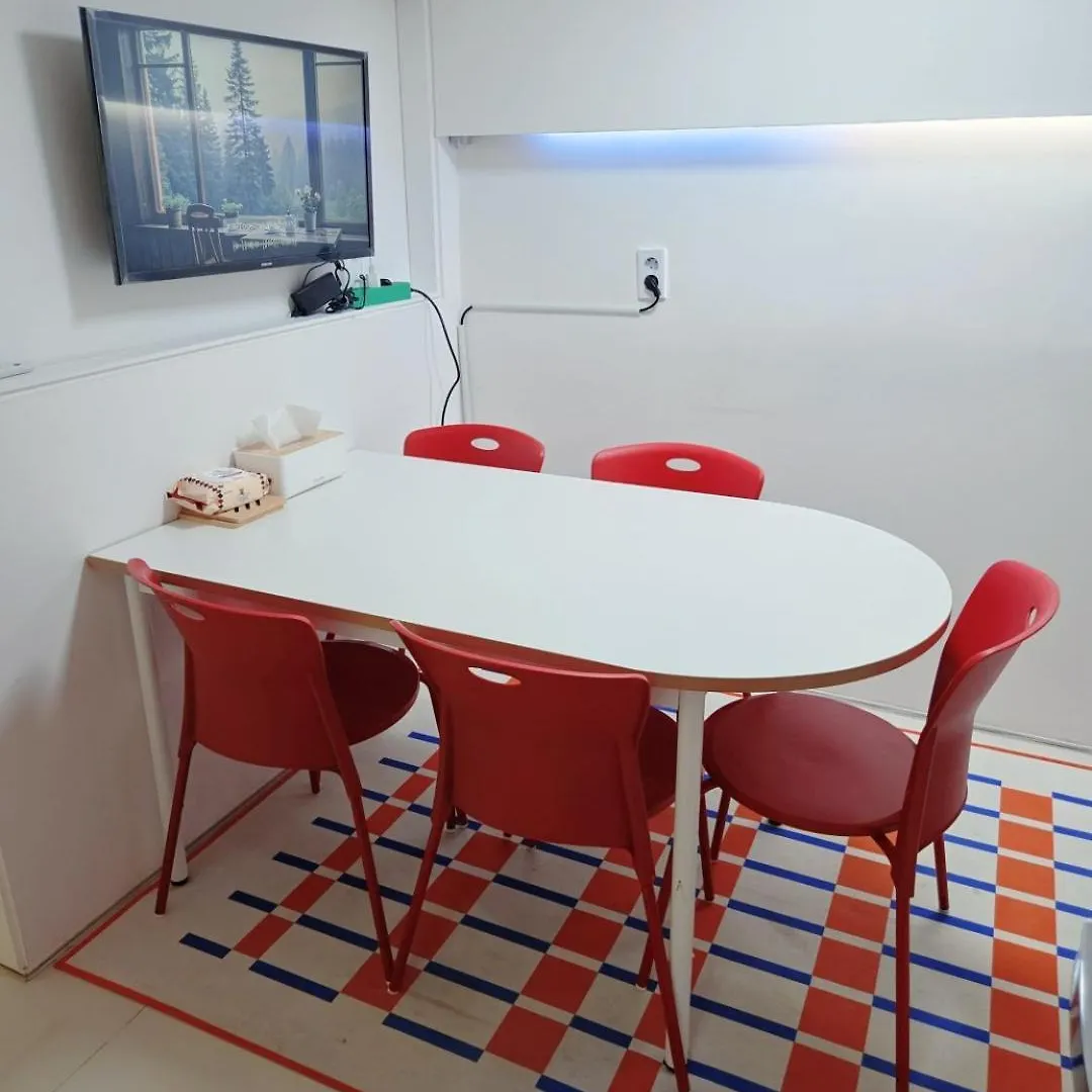 Look Home Guesthouse Seoul Hostel